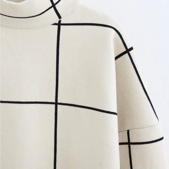 NWT Chicwish Grid Turtleneck Sweater - Picture 5 of 10